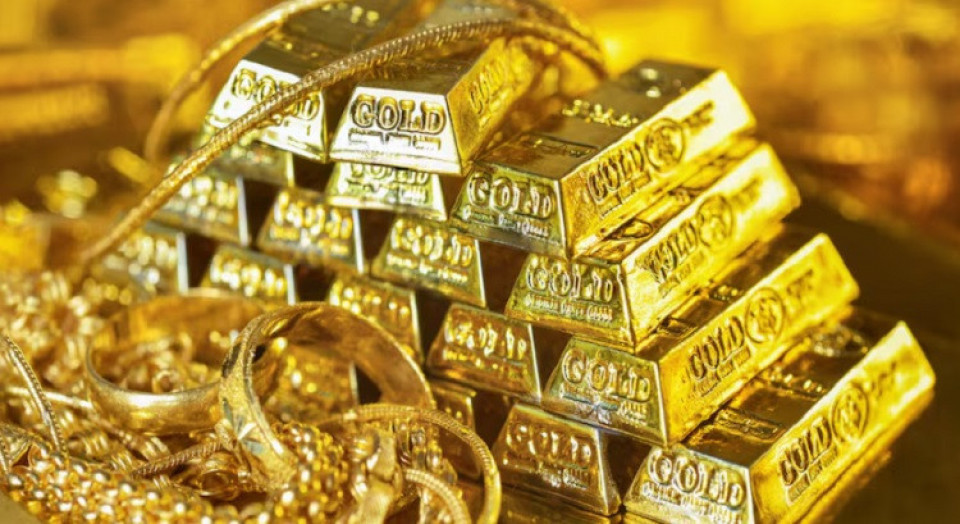 सुनको मूल्य ६१ डलरले वृद्धि