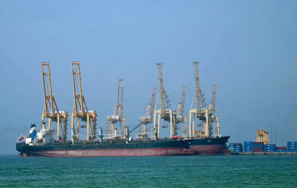 अमेरिका–इरान तनावको प्रभावः कच्चा तेलको मूल्य सात महिनाकै उच्च नजिक, सुन प्रतिऔंस ५ हजार डलर पुग्यो