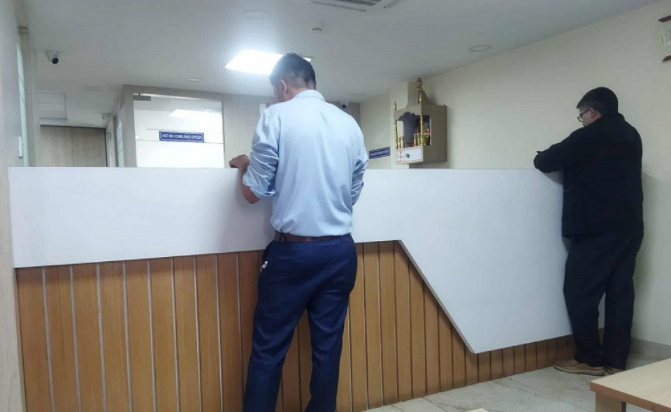 ग्राउण्ड जिरोका लगानीकर्ताबीच अर्थमन्त्रीको चर्चा, भन्छन ‘आन्दोलन पछिको बजारले नयाँ उचाई लिन्छ ’