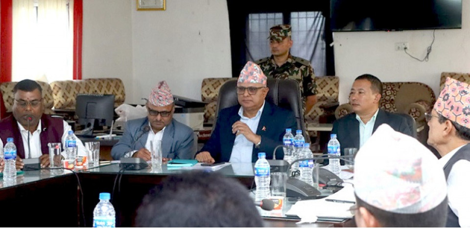 कोशीमा बाढीपहिरोबाट विस्थापितहरुका लागि प्रदेश सरकारले घर बनाइदिने