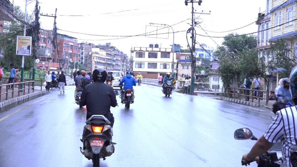 कर्फ्यु हट्यो, यातायात पुनः सञ्चालन, जनजीवन सामान्य हुँदै