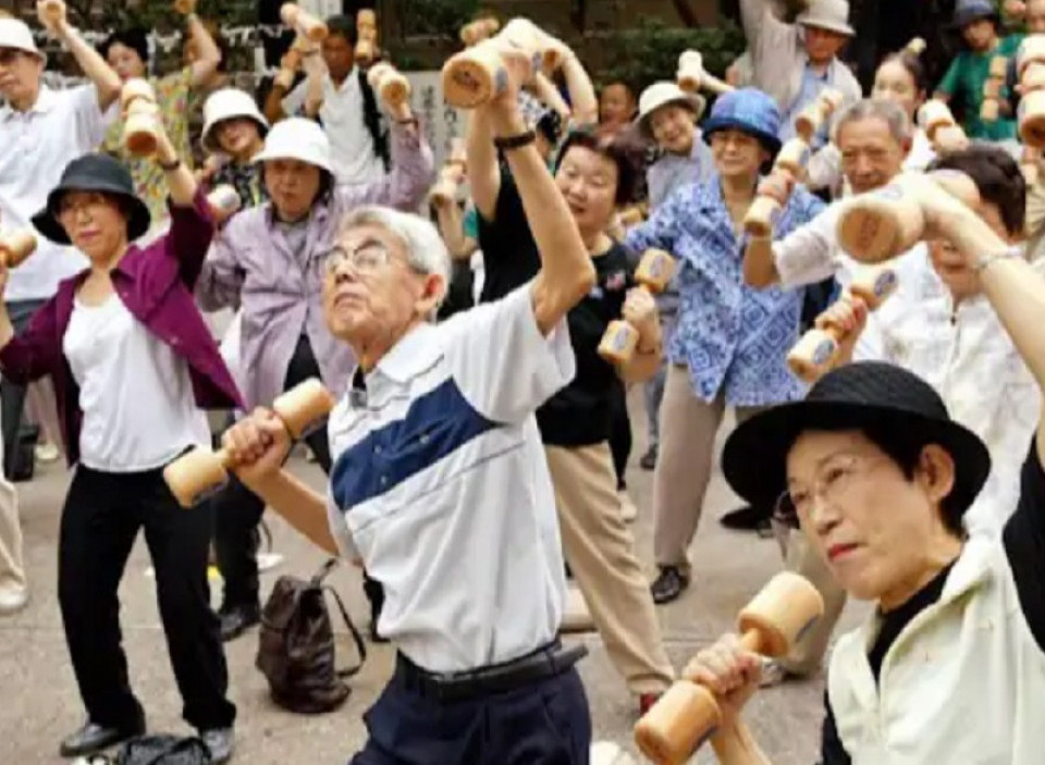 जापानमा १ सय वर्षभन्दा माथिका १ लाख ज्येष्ठ नागरिक,  ५५ औं पटक बनायो कीर्तिमान