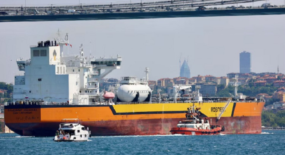 रूसको तेल कर आम्दानी दोब्बरले बढेर ९ अर्ब डलर पुग्ने अनुमान