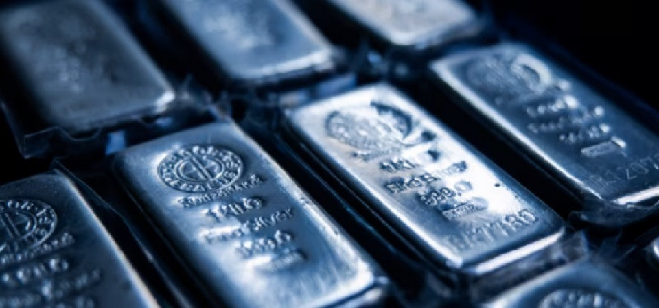 चाँदीको भाउ ४५ वर्षकै उच्च, प्रतिऔंस कति पुग्यो ?