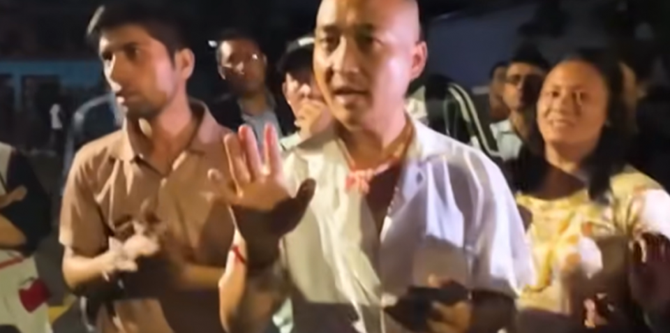 जेनजी आन्दोलनको घाउ आलै छ, बढ्यो असन्तुष्टि: सुशीला कार्कीको राजीनामा माग्दै सुदन गुरुङ समूहको प्रदर्शन