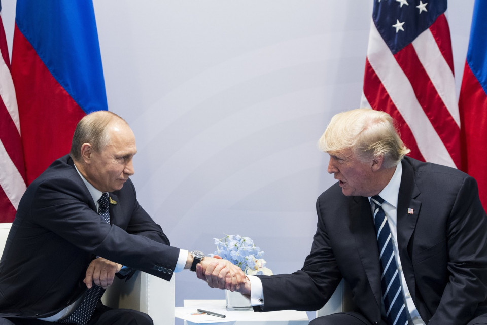 रूसको आरोप: अमेरिका ३५ ट्रिलियन डलरको ऋण क्रिप्टोमा लुकाउँदैछ