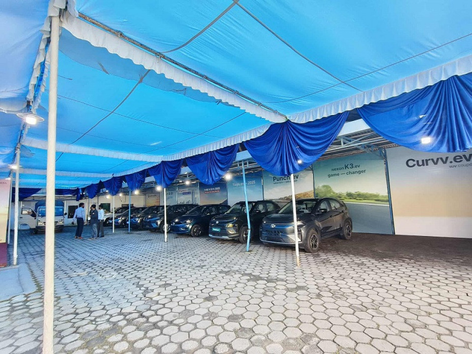 जेनजी आन्दोलनमा क्षतिग्रस्त टाटा मोटर्स ब्युँतिदै, अस्थायी स्टलमार्फत धमाधम गाडी बिक्री