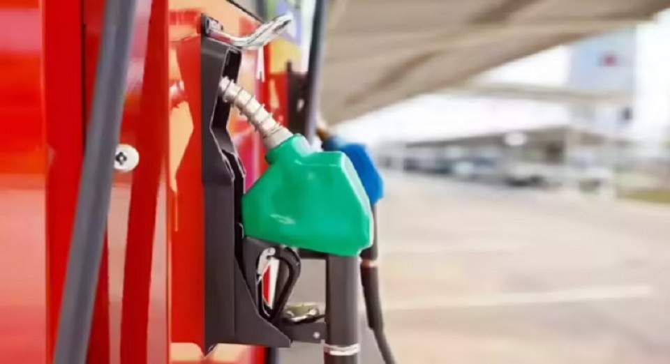 यो देशमा पाइन्छ सबैभन्दा सस्तो पेट्रोल, महङ्गो कहाँ ?